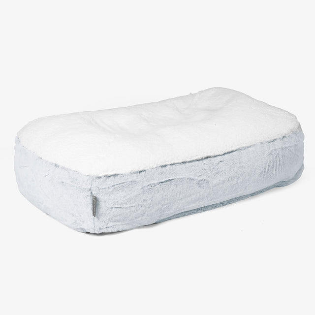 Sloucher Medium Hondenbed - Nepkonijnenbont Stoffig Blauw 01