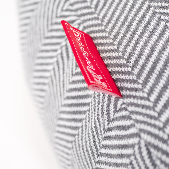 Kleine Voetenbank - Gebreid Visgraat Grijs 02