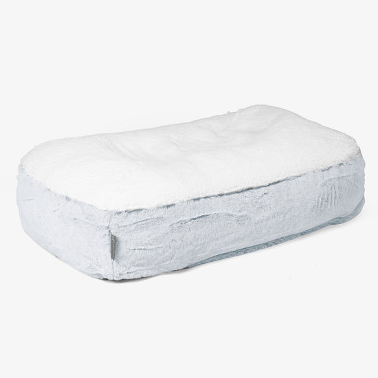 Sloucher Medium Hondenbed - Nepkonijnenbont Stoffig Blauw 01