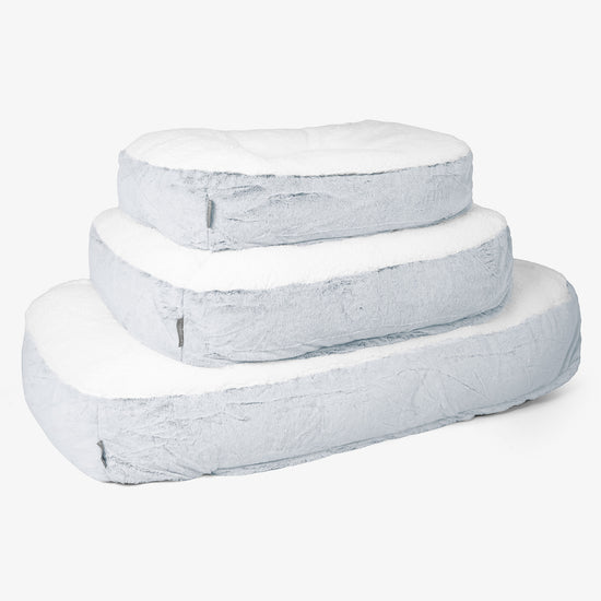 Sloucher Medium Hondenbed - Nepkonijnenbont Stoffig Blauw 02