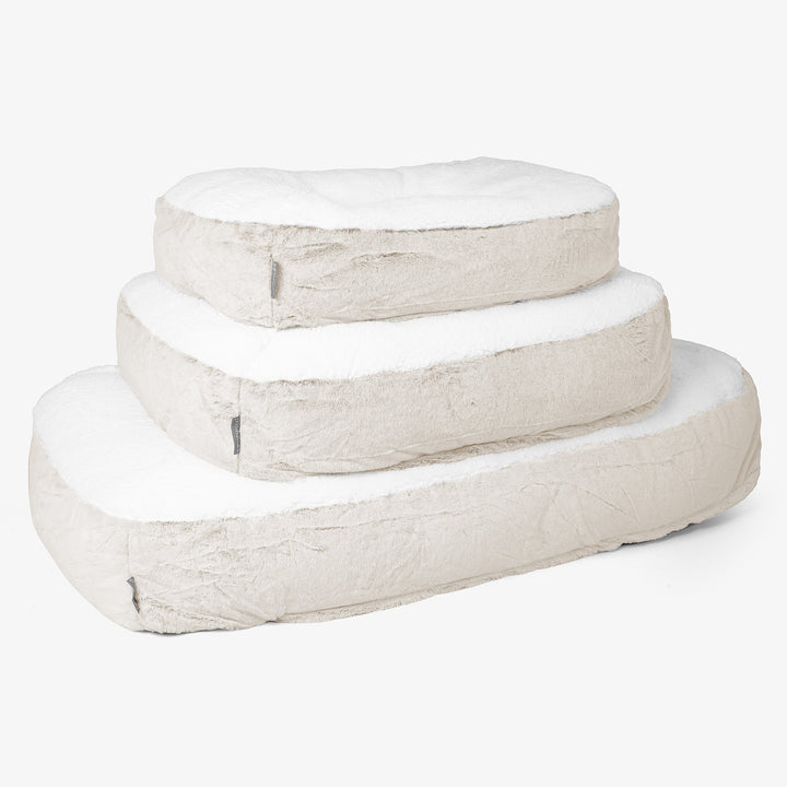 Sloucher Medium Hondenbed - Nepkonijnenbont Wit 02
