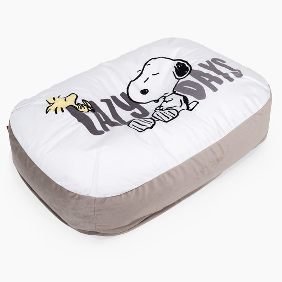 Snoopy Sloucher Medium Hondenbed - Lui 01