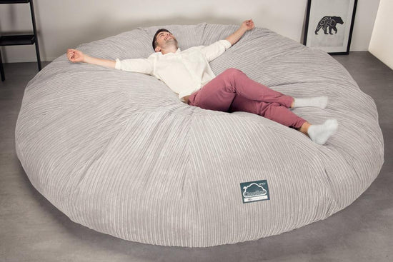 LOUNGE PUG, CloudSac 5000 XXXXXL, Een Titanic Zitzak Bank met Vezel-latex Vlokvulling, Corduroy Ivoor