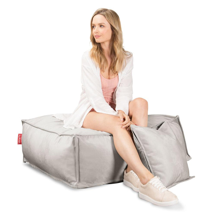 LOUNGE PUG, CloudSac 250, Zitzak Poef Voetenbank met Vezel-latex Vlokvulling, Fluweel Zilver