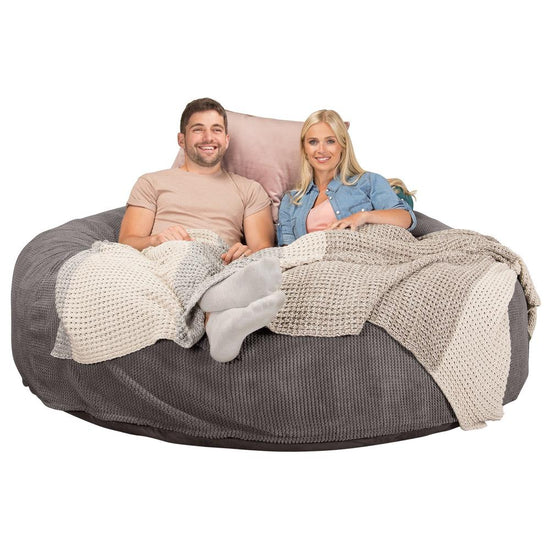 LOUNGE PUG, CloudSac 3000 XXL, Een King Size Zitzak Bank met Vezel-latex Vlokvulling, Pompom Antraciet