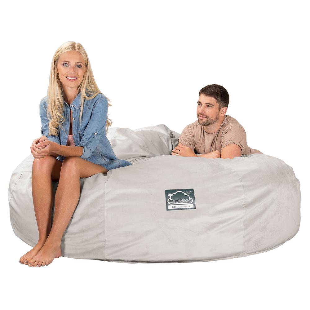 LOUNGE PUG, CloudSac 3000 XXL, Een King Size Zitzak Bank met Vezel-latex Vlokvulling, Fluweel Zilver