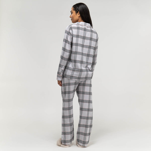 Dames Pyjama - Ruit Fabric Close-up Image