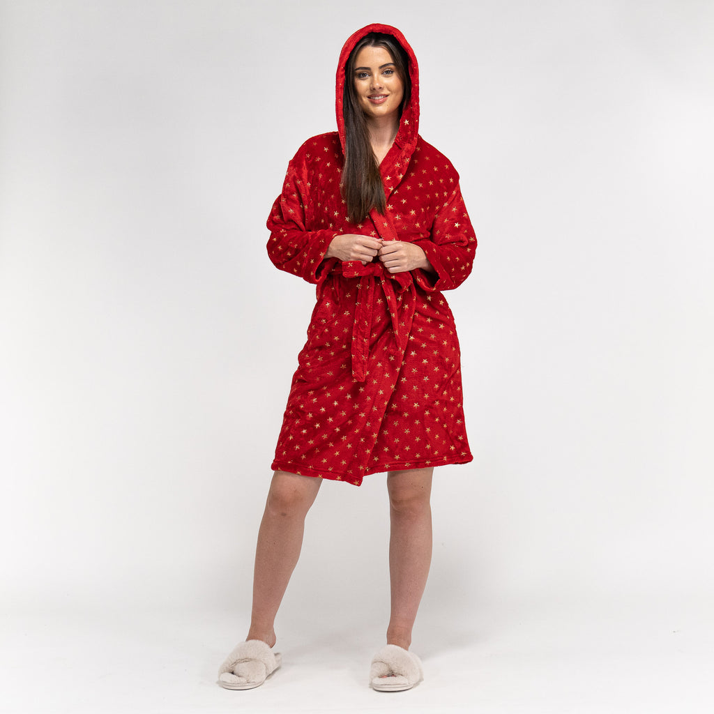 Ontslag Civiel Agnes Gray Fleece Badjas Dames Ster Rood, Maat: S-XL, Rood / Goud– Big Bertha Original  NL