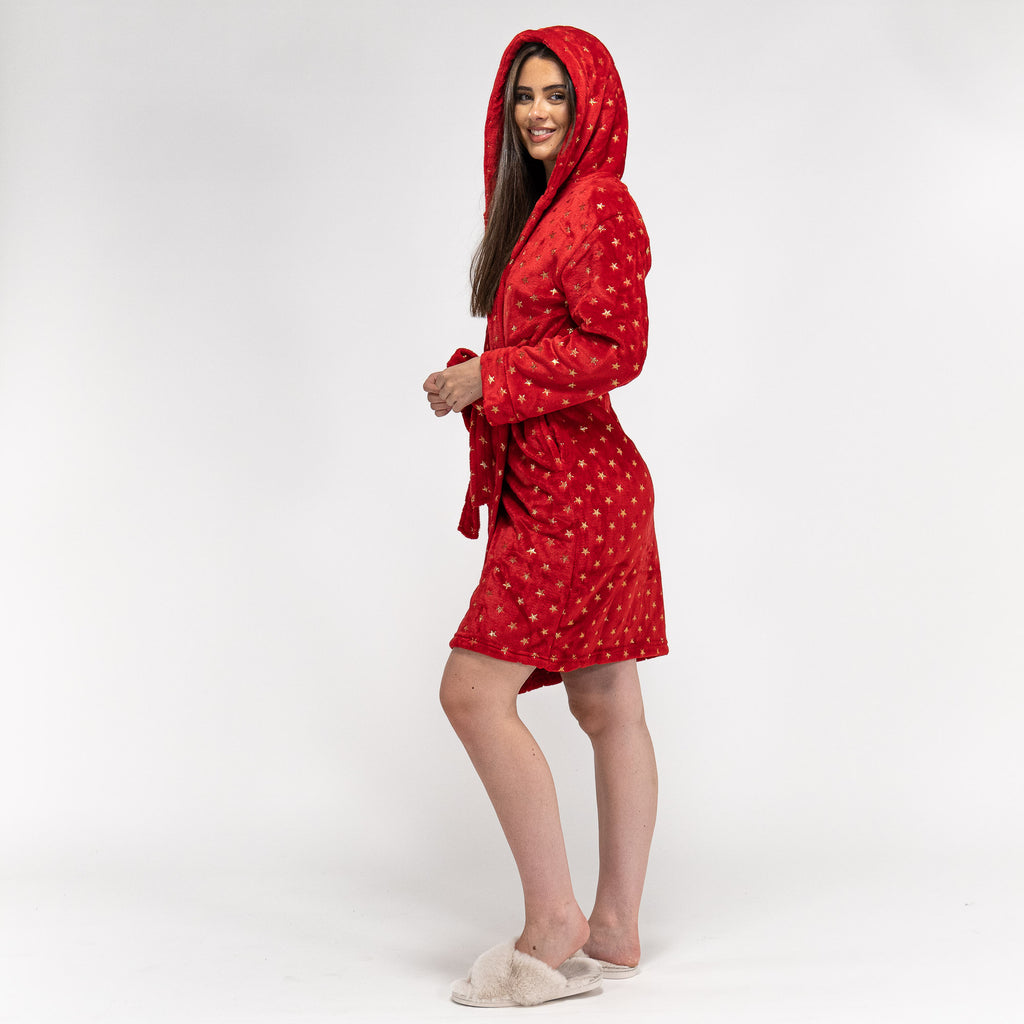 Ontslag Civiel Agnes Gray Fleece Badjas Dames Ster Rood, Maat: S-XL, Rood / Goud– Big Bertha Original  NL