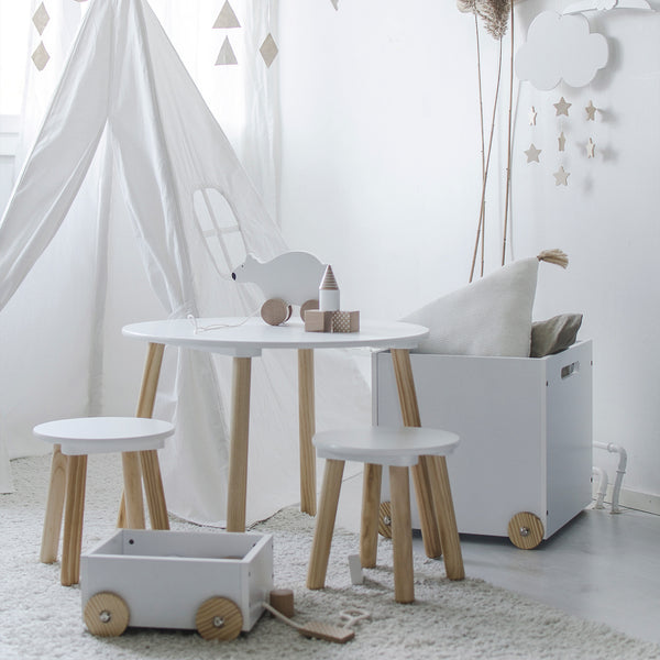 Kindertafel- en Krukset - Wit Fabric Close-up Image