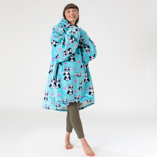 Oversized Hoodie-deken Sweatshirt voor Volwassenen - Minky Mopshond 04