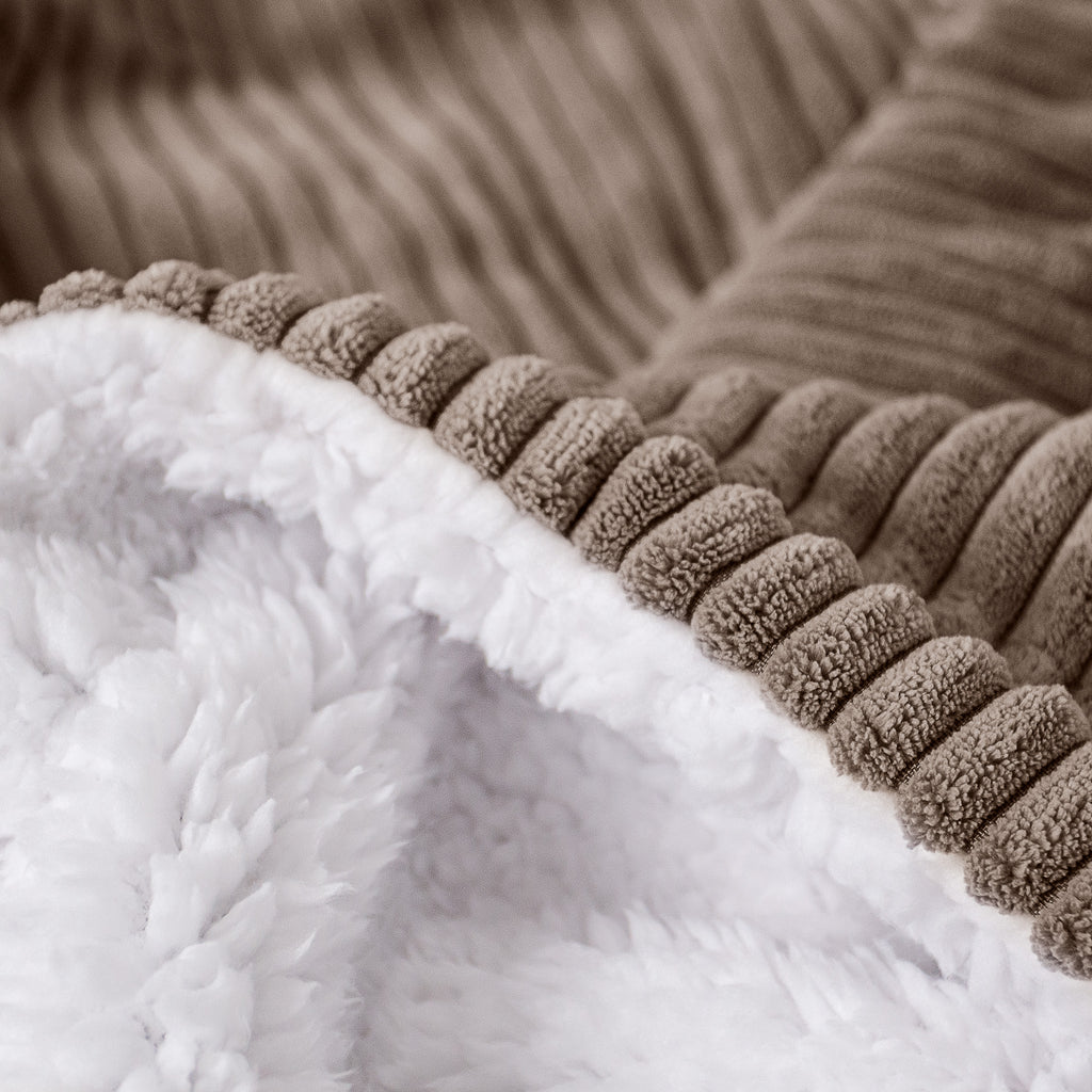 Sherpa-sprei / Deken - Corduroy Mocha Bruin 04