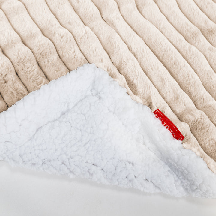 Sherpa-sprei / Deken - Ultra Pluche Corduroy Crème 02