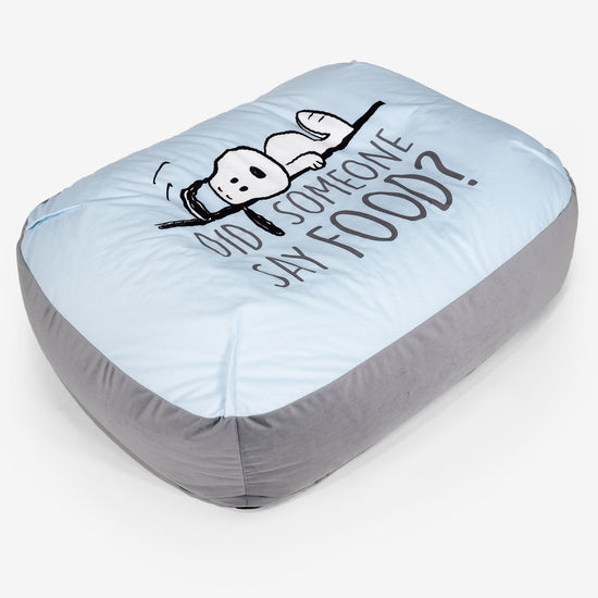 Snoopy Sloucher Groot Hondenbed - Hongerig 01