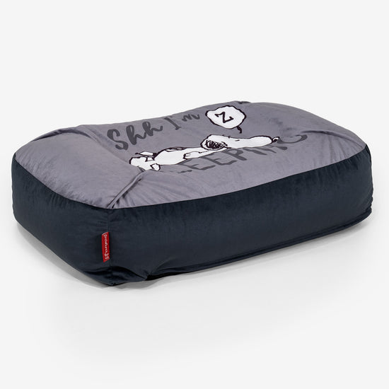 Snoopy Sloucher Medium Hondenbed - Slapen 02