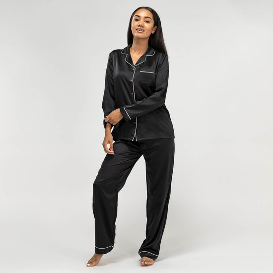Satijnen Dames Pyjama - Zwart 03
